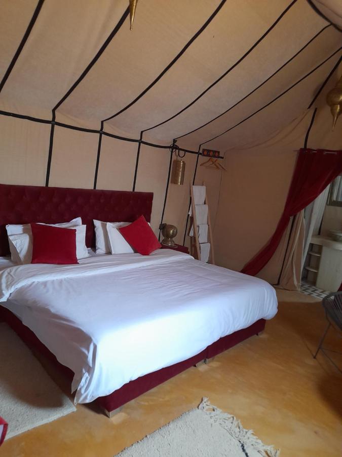 Sahara Stories Camp " Heated Tents" Мерзуга Экстерьер фото